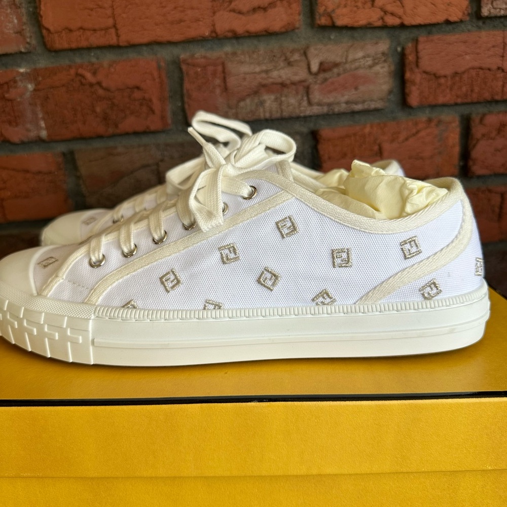 Fendi canvas domino sneakers - Picture 3 of 7